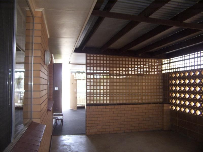 6/4 Huon Road, Tangambalanga VIC 3691