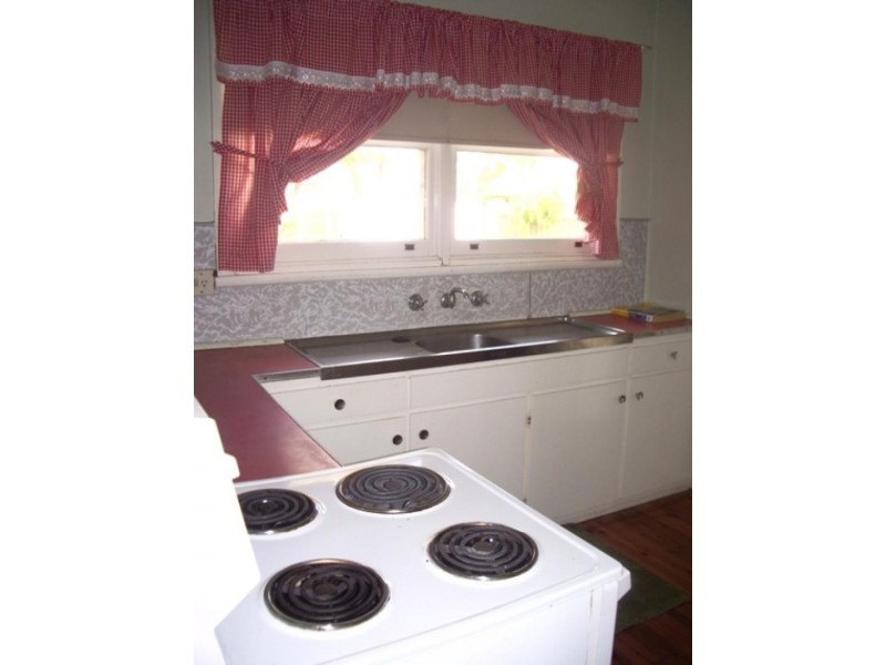 28 WATSON STREET, Wodonga VIC 3690