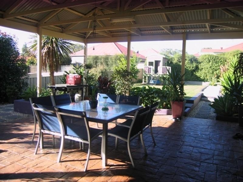 2 BRASSIE STREET, Wodonga VIC 3690