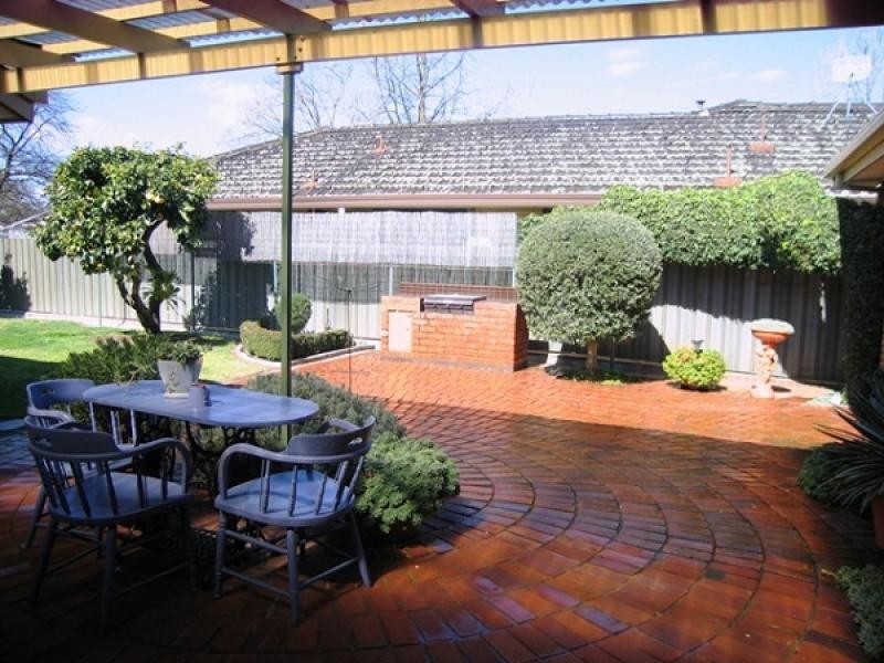 2 Norah Avenue, Wodonga VIC 3690