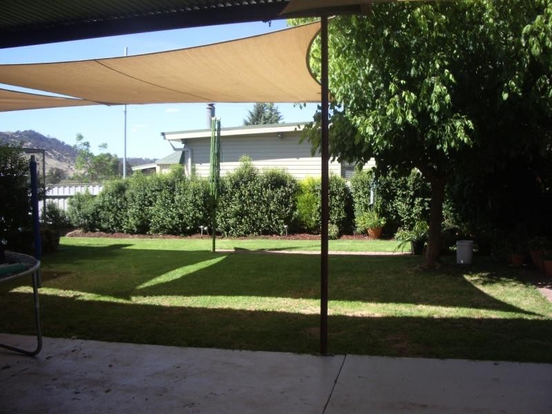 3 Huon Road, Tangambalanga VIC 3691