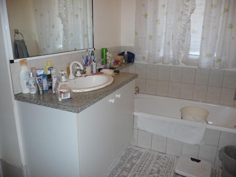 9 Dundee Drive, Wodonga VIC 3690