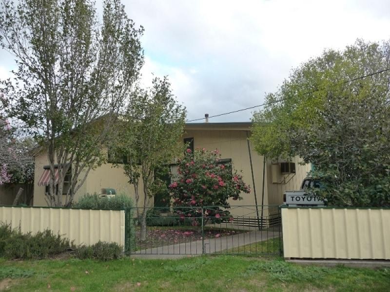 4 Spring Avenue, Wodonga VIC 3690