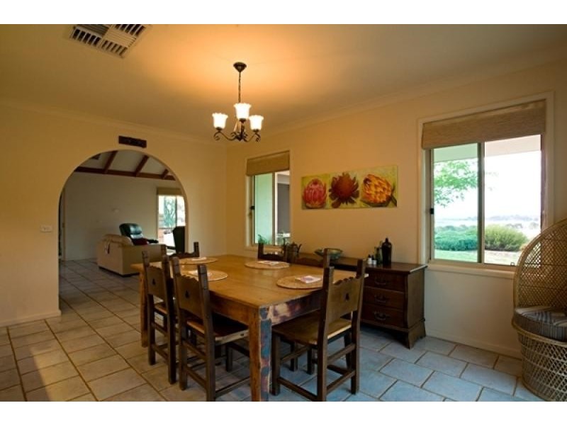419 C Lake Road, Bellbridge VIC 3691