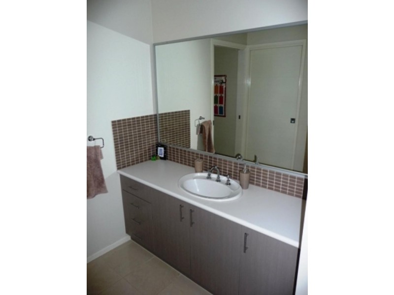 10 Wren Court, Wodonga VIC 3690