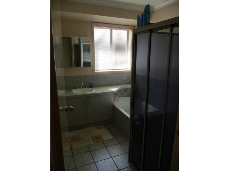 34 Ware Avenue, Wodonga VIC 3690