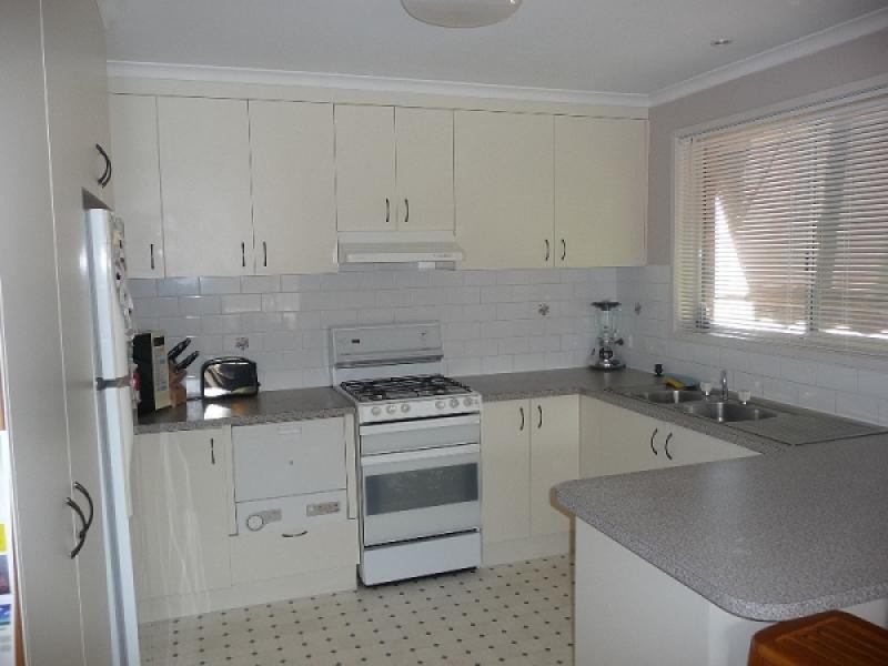 Unit 2, 2 Dane Place, Wodonga VIC 3690