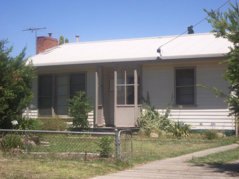 15 Snowdon St, Wodonga VIC 3690