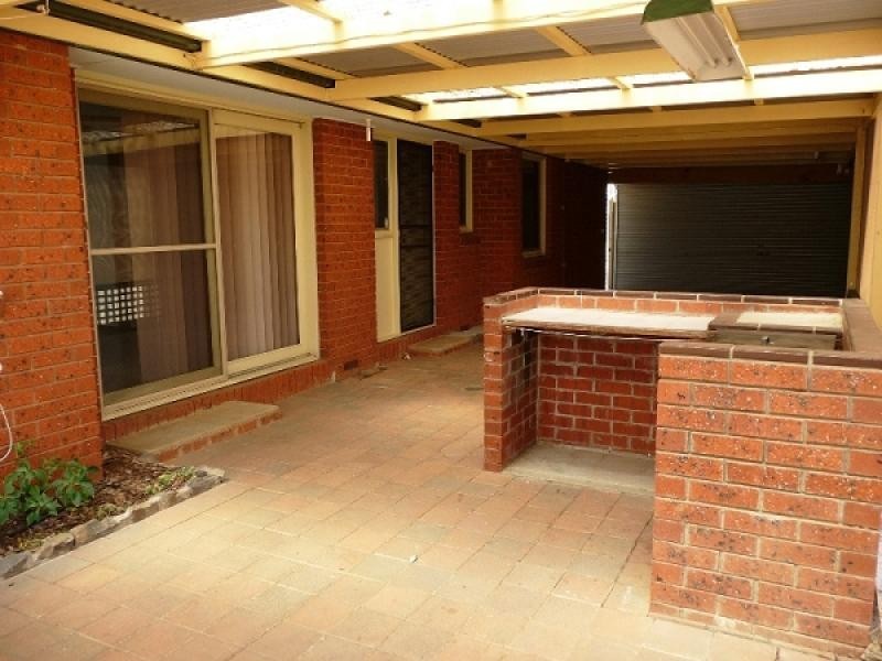 17 Milos Boulevard, Wodonga VIC 3690