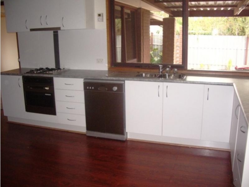 69 Emerald Avenue, Wodonga VIC 3690