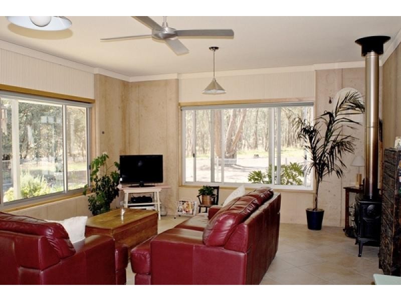 9 Masons Gap Road, Indigo Valley VIC 3688