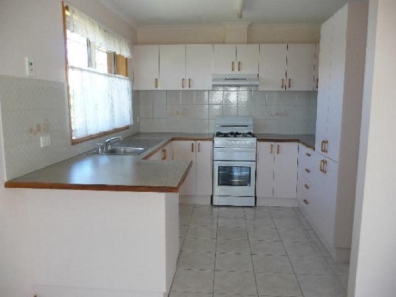 Unit 2, 12 Raven Court, Wodonga VIC 3690
