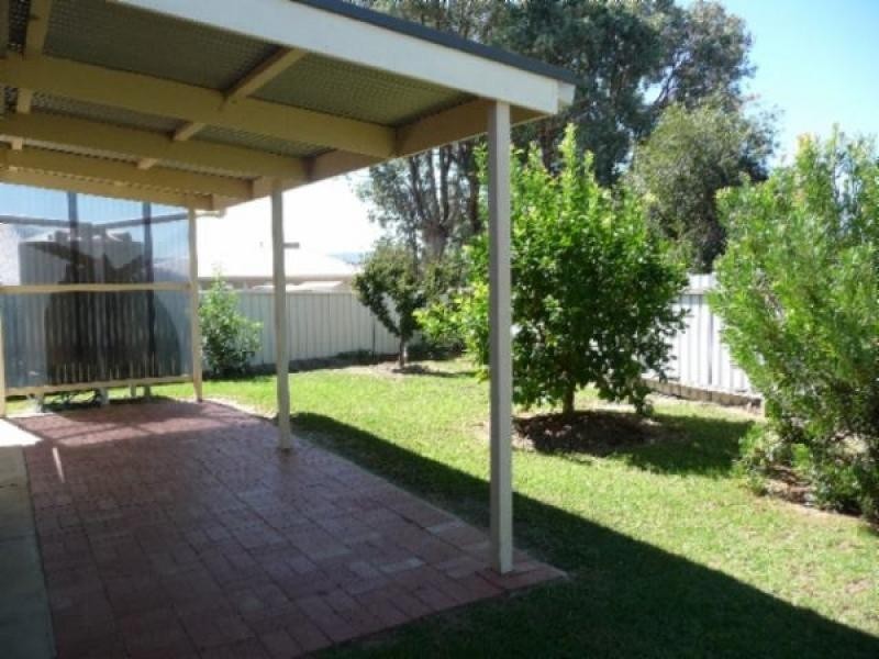 Unit 2, 12 Raven Court, Wodonga VIC 3690
