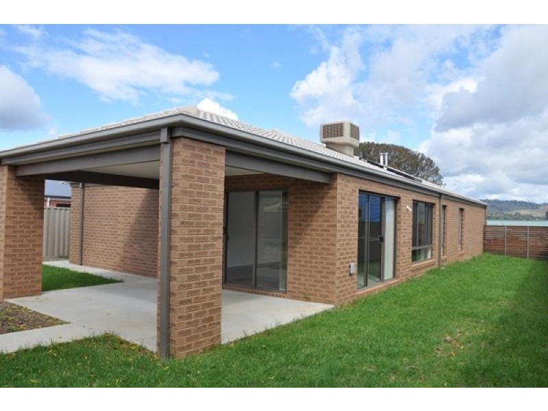 5 Kinchington Road, LENEVA, Wodonga VIC 3690