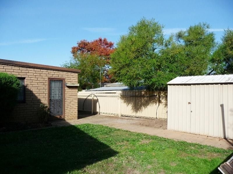 12 Oleander Court, Wodonga VIC 3690