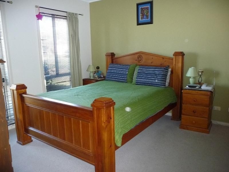 2 Avondale Drive, Wodonga VIC 3690