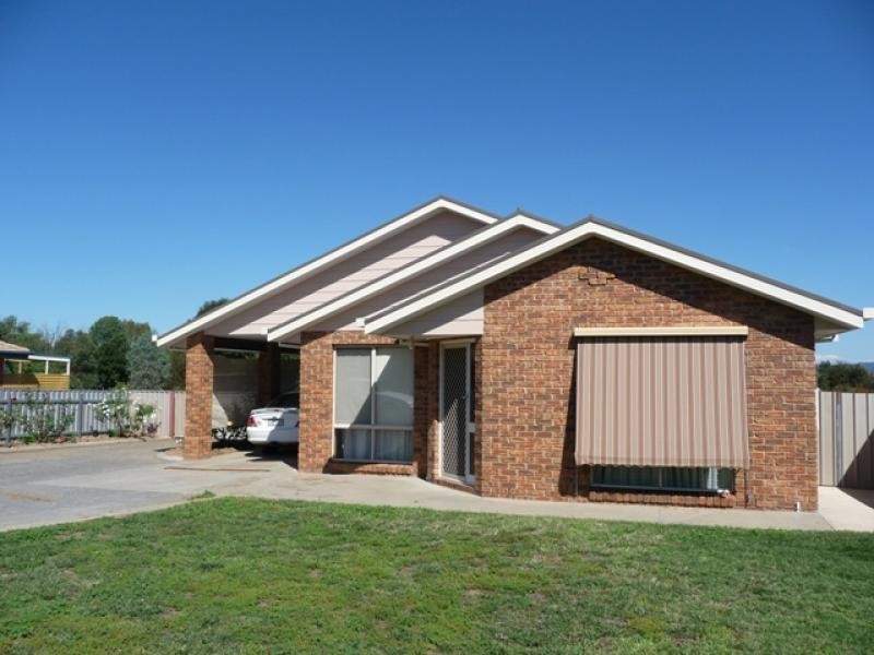 60 High Street, Chiltern VIC 3683