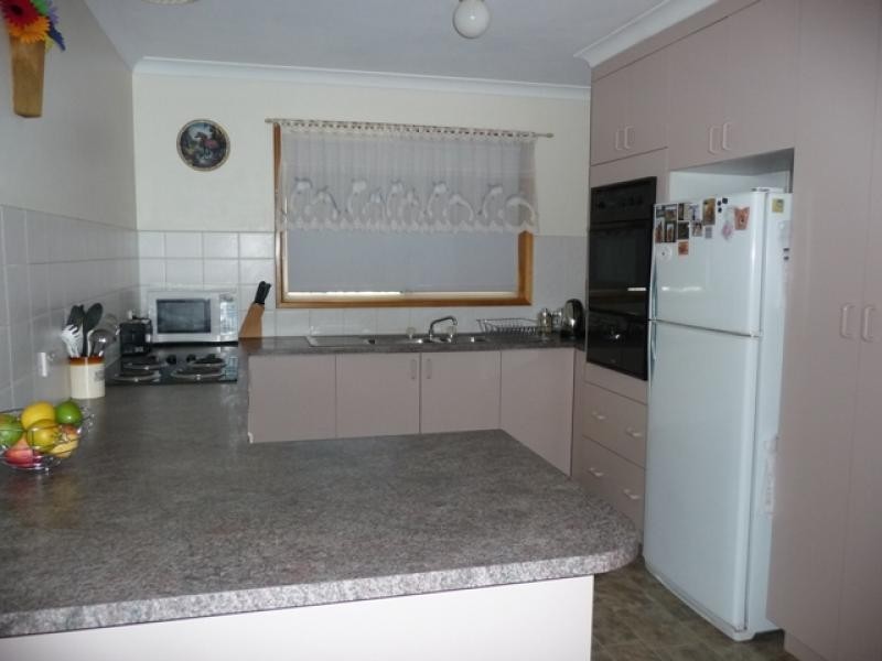 60 High Street, Chiltern VIC 3683