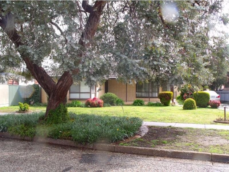 2 Huon Creek Road, Wodonga VIC 3690