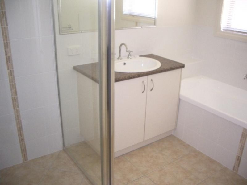 43 Firestone Way, Wodonga VIC 3690