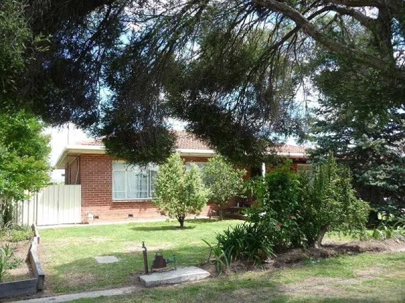 31 Leonard Street, Wodonga VIC 3690