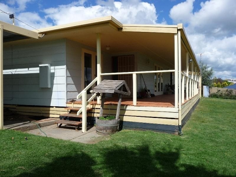 6 Vista Court, Bellbridge VIC 3691