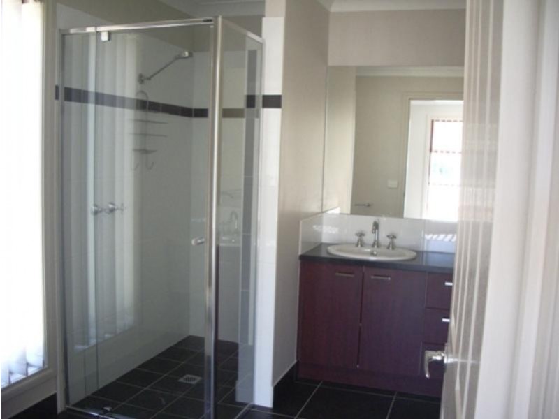 64 Streets Road, Wodonga VIC 3690