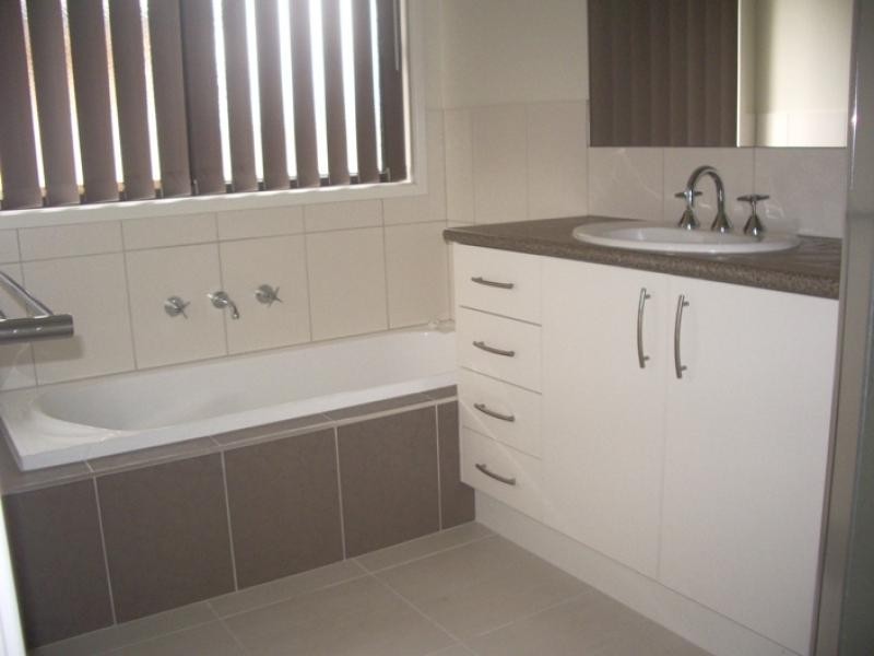 10 Windsor Street, Wodonga VIC 3690