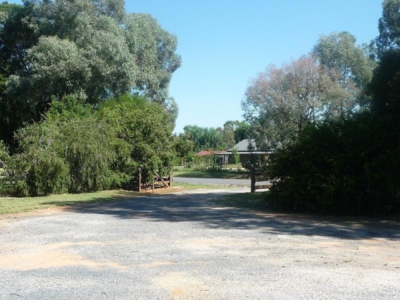 15 Indigo Drive, Barnawartha VIC 3688