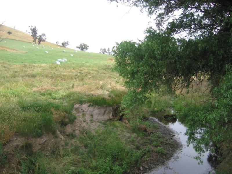 . HONEYSUCKLE ROAD, Tallangatta VIC 3700