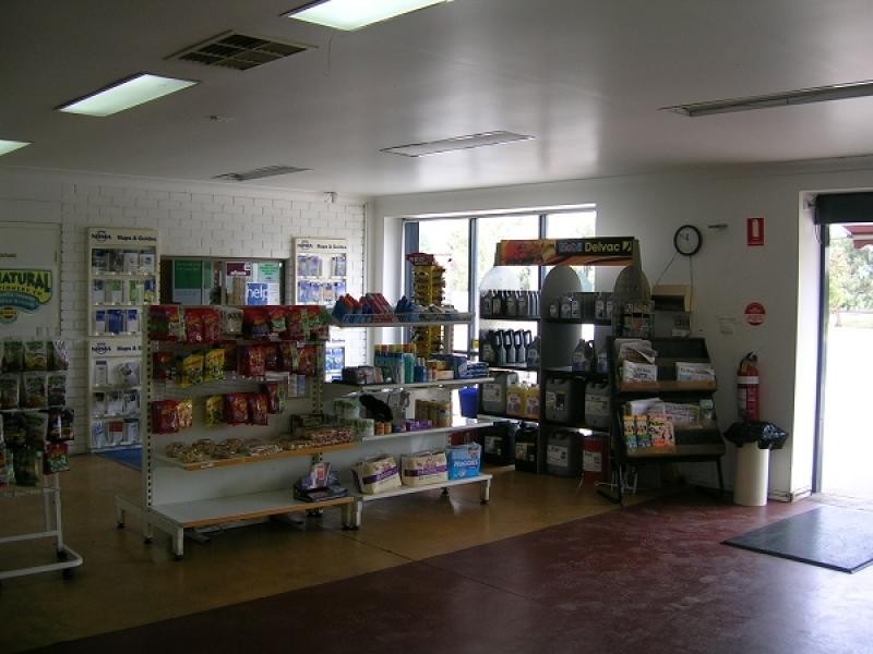 29 Railway Parade, Henty NSW 2658