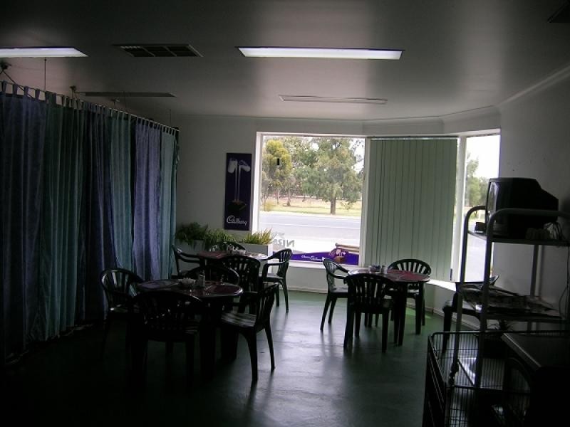 29 Railway Parade, Henty NSW 2658