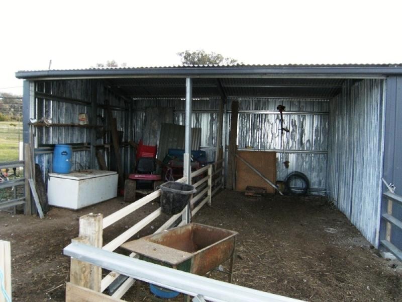 36 Alexandra Way, Table Top NSW 2640