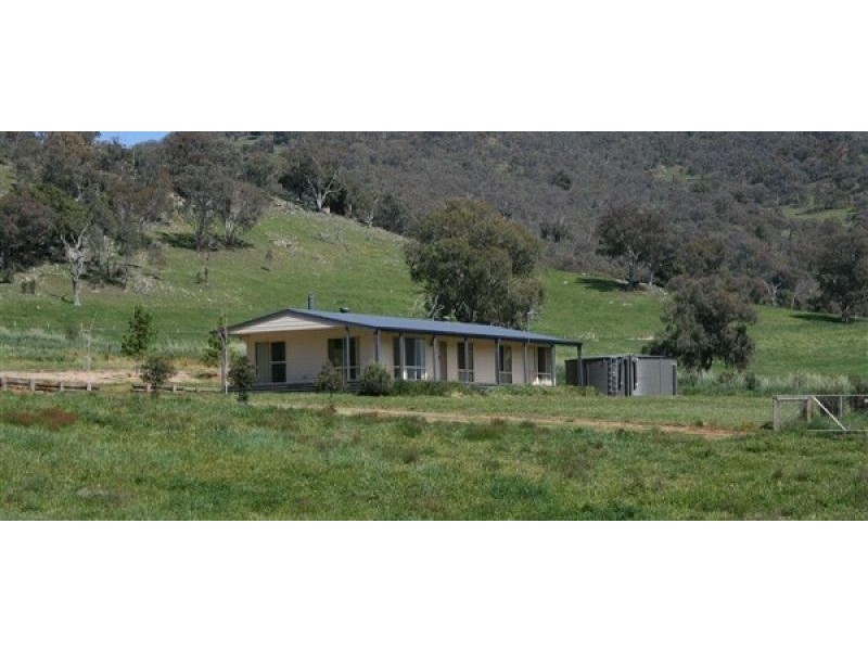 9696 Murray River Road, Walwa VIC 3709