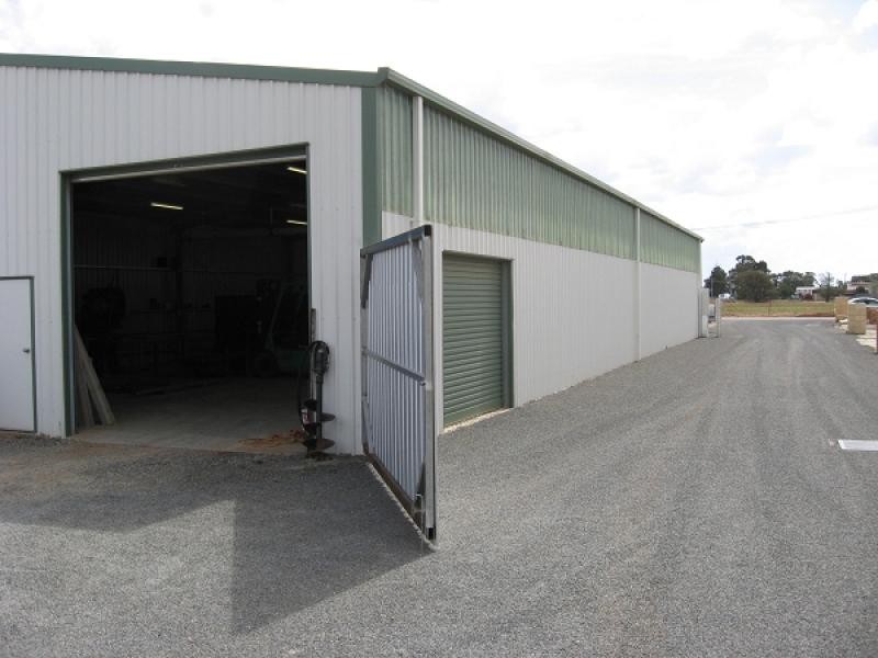 14 ACACIA STREET, Yarrawonga VIC 3730