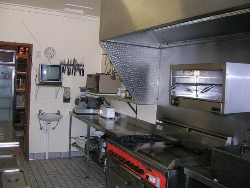 330 Honour Avenue, Corowa NSW 2646