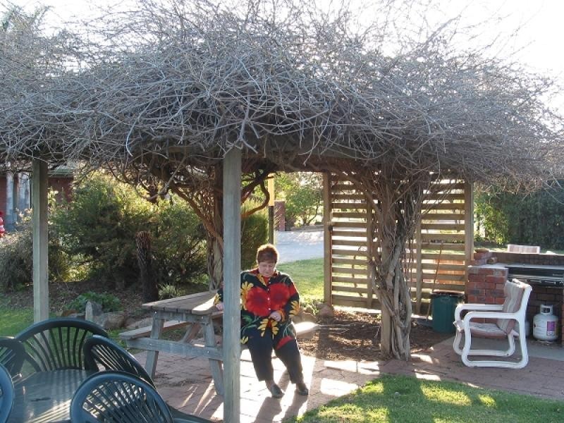 330 Honour Avenue, Corowa NSW 2646