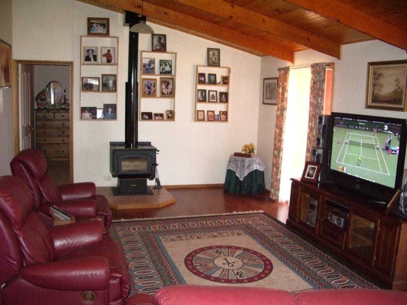 207 Parkins Road, Rutherglen VIC 3685