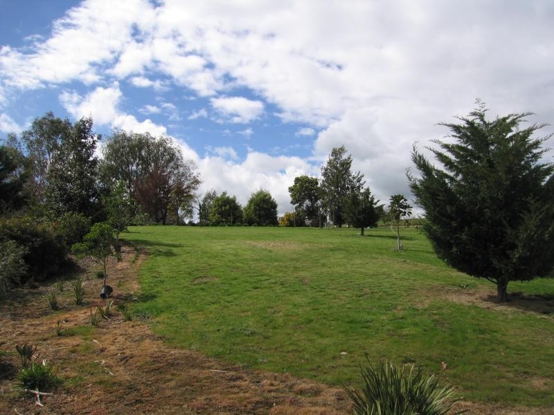 141 Flagstaff Road, Bethanga VIC 3691