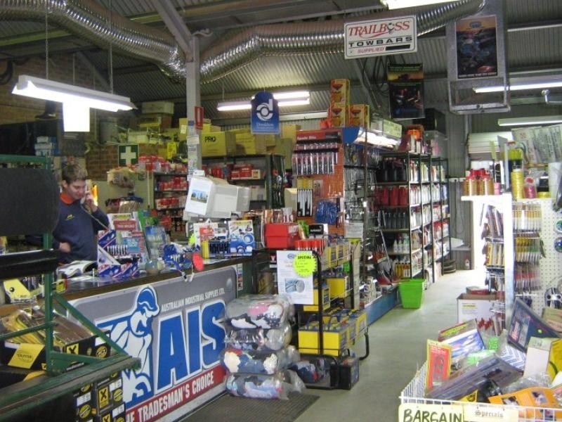 73 Lachlan Street, Hay NSW 2711