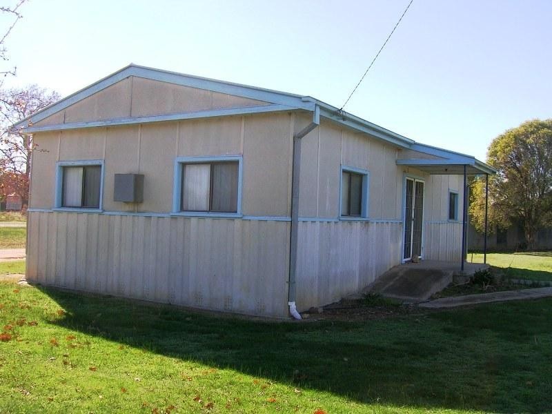 1 Railway Street, Walla Walla NSW 2659