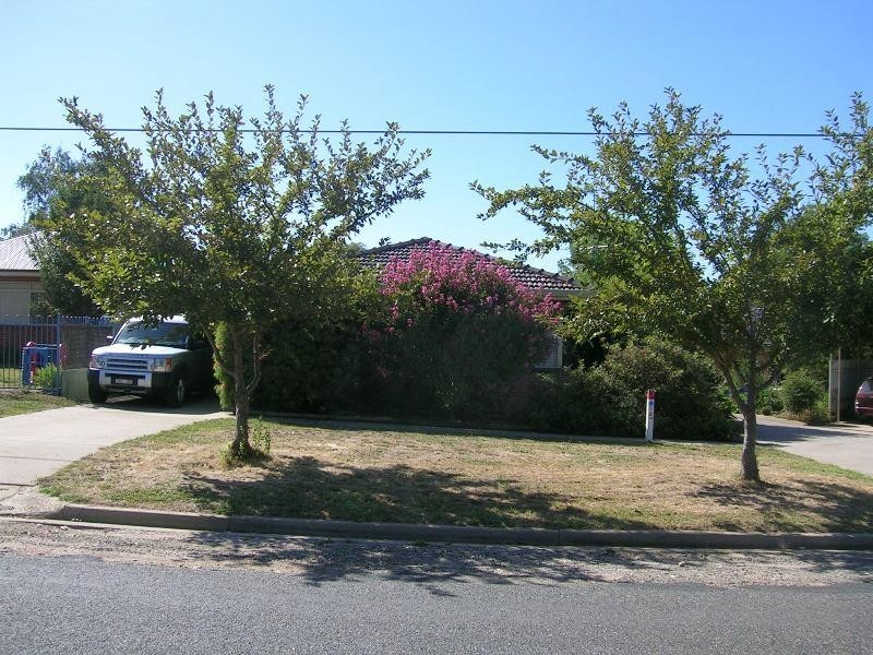 6/4 Huon Kiewa Road, Tangambalanga VIC 3691