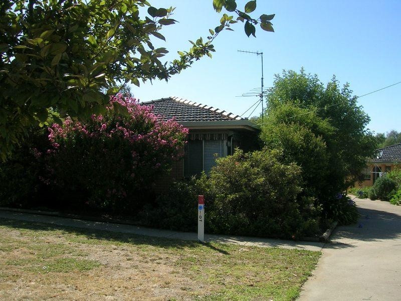 6/4 Huon Kiewa Road, Tangambalanga VIC 3691