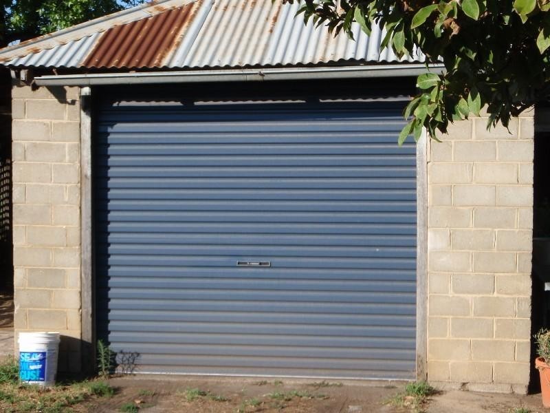 412 Griffith Road, Lavington NSW 2641