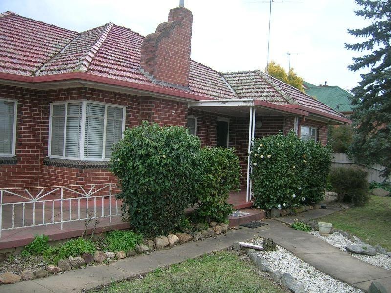 27 Commercial Street, Walla Walla NSW 2659