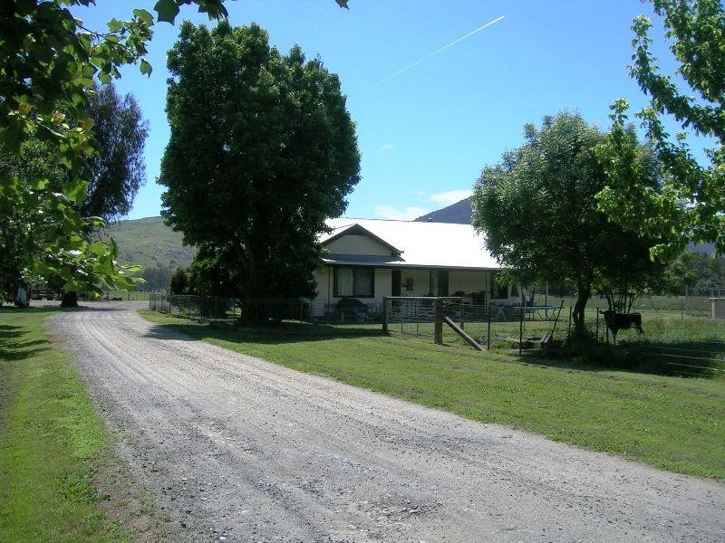 1923 Omeo Highway, Tallandoon VIC 3700