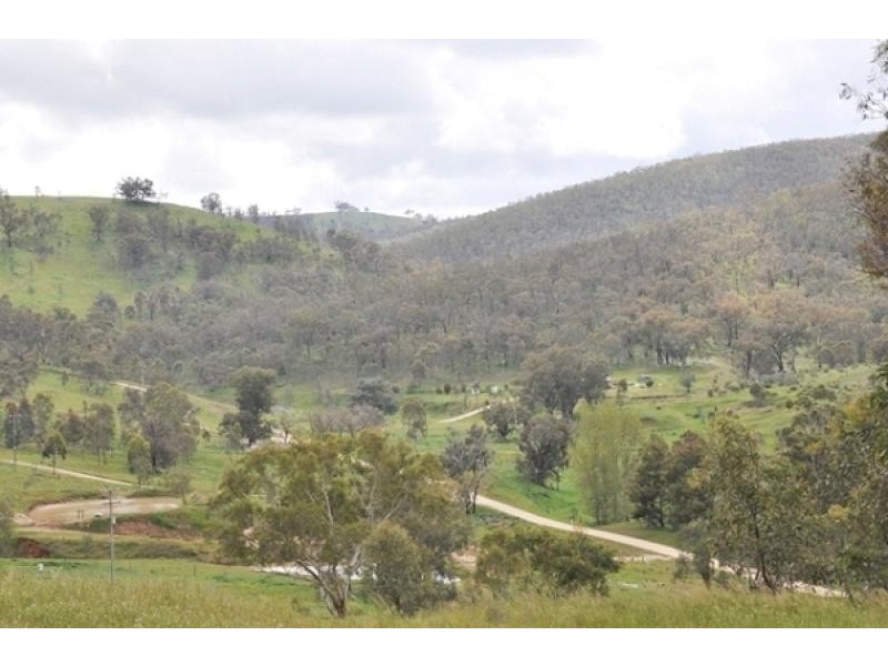 5 Love Lane, Splitters Creek NSW 2640