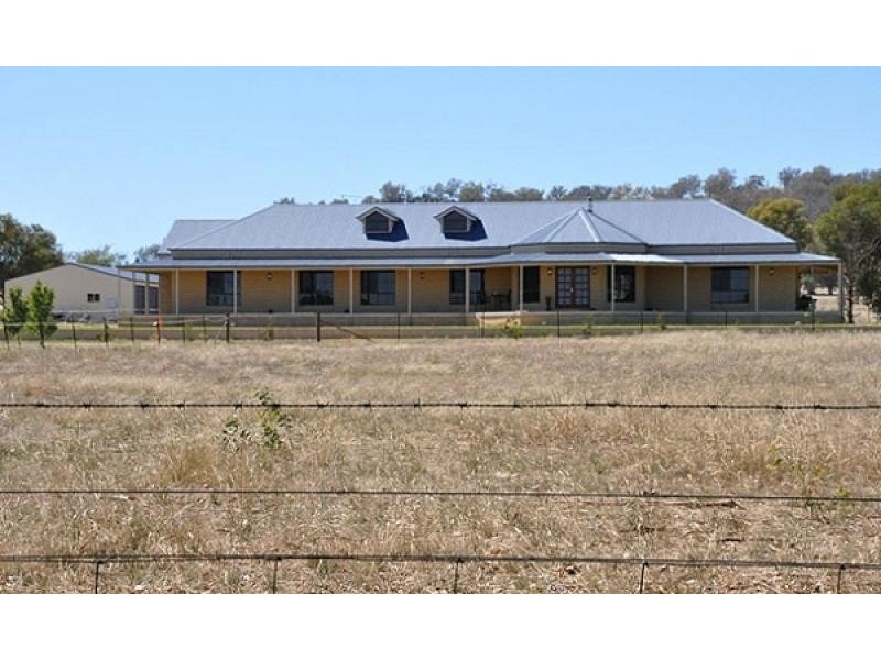 6 Swallow Lane, Jindera NSW 2642