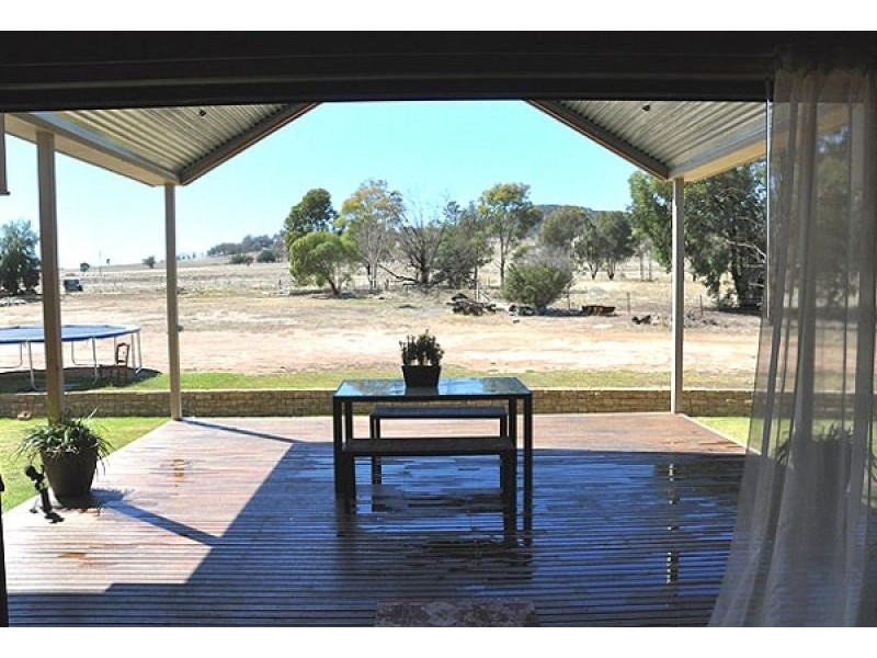 6 Swallow Lane, Jindera NSW 2642