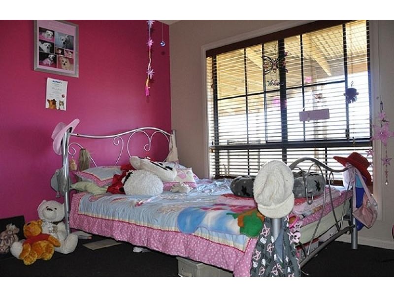 6 Swallow Lane, Jindera NSW 2642